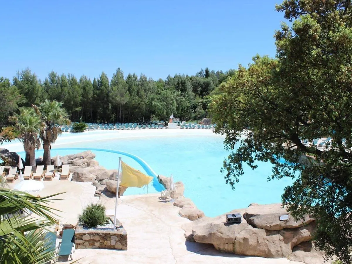 3 Pieces Avec Terrasse, Clim Et Parking A Grimaud - Fr-1-226-390 Apartment